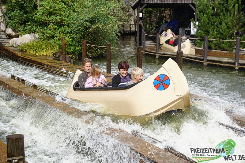 LEGO Canoe - LEGOLAND® Billund | Freizeitpark-Welt.de